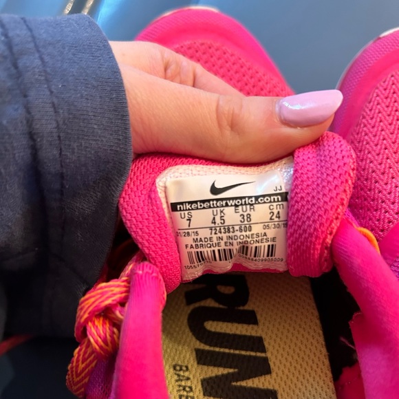 Pink Nike Running Shoes - Picture 2 of 4